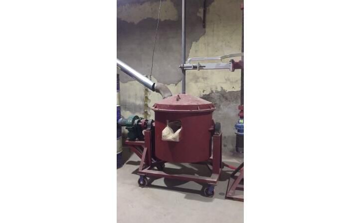 電弧爐冶煉現場視頻