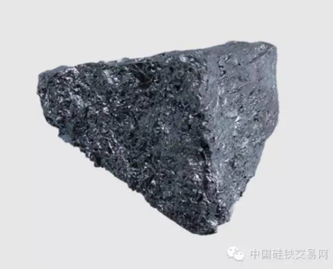 硅鐵冶煉的基本原理和一氧化碳在冶煉反應中的作用是什么？